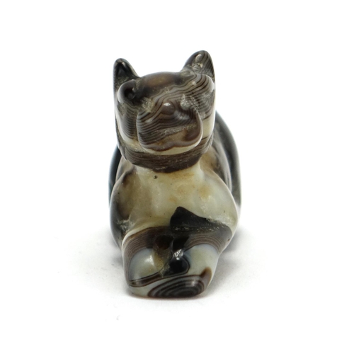 397 - Chinese agate carving of a recumbent cat, 7cm in length