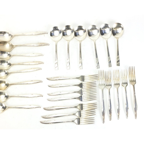 583 - Silver plated cutlery including Community plate and Sheffield