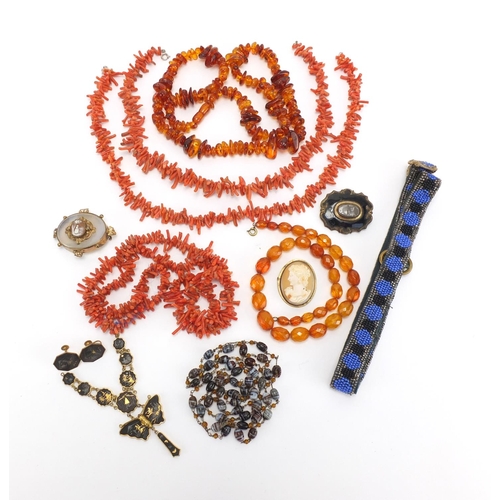 801 - Antique and later jewellery including agate and coral necklaces, cameo brooch and  Komai Damascene  ... 