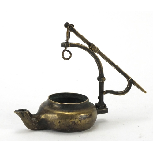 461 - Roman style bronze hanging oil lamp, 10cm wide