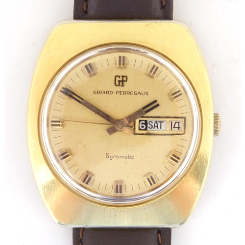 839 - Gentleman's Girard-Perregaux gyromatic wristwatch with day date dial, the movement numbered 480-329,... 