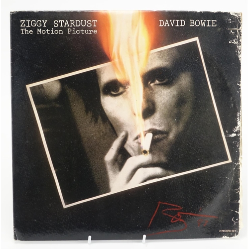 136 - David Bowie Ziggy Stardust LP, signed by David Bowie