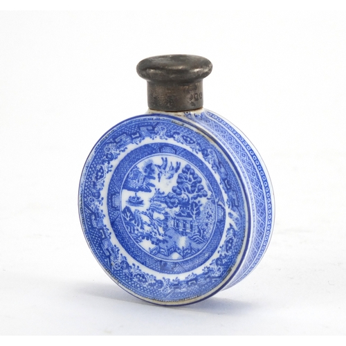 37 - Victorian porcelain scent bottle with silver lid, the bottle transfer printed in the chinoiserie man... 