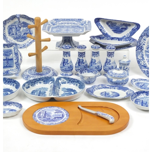 2156 - Spode Italian pattern and a Signature Collection Comport, the Italian pattern including two pairs of... 