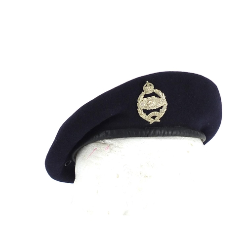 898 - British Military interest cloth cap with cap badge