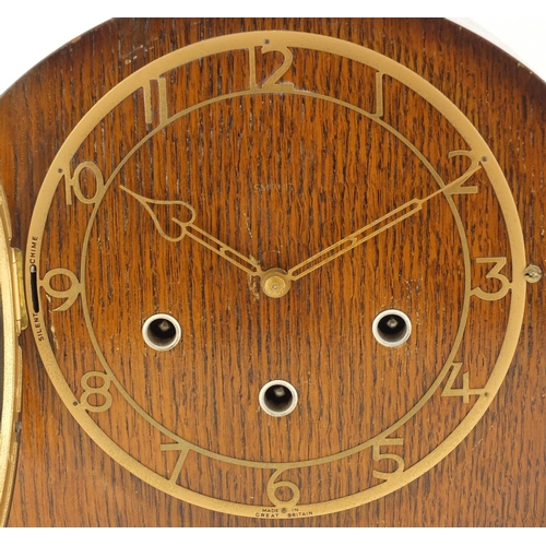 123 - Smith's oak cased Westminster chiming mantel clock, with Arabic numerals, 24cm high