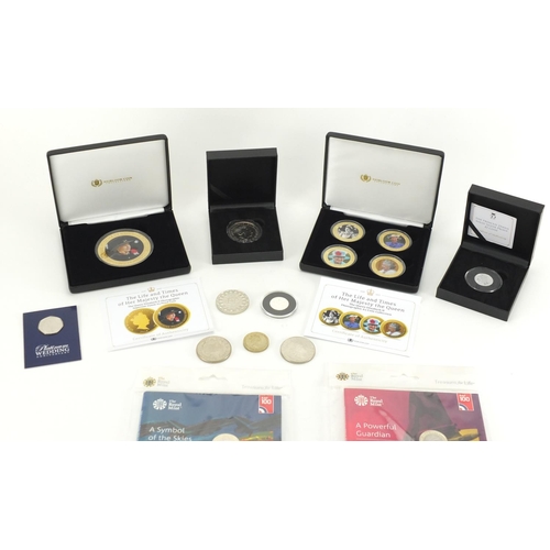 2333 - Commemorative coins some silver and proof including The Princess Diana one pound coin, Life and Time... 