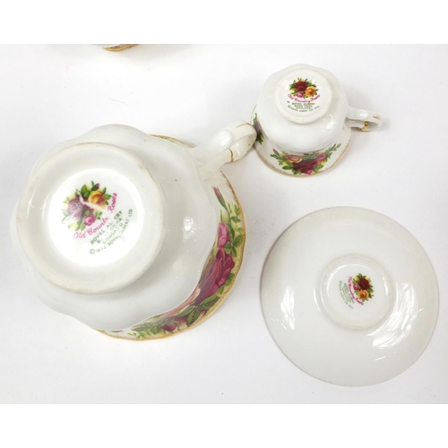 2072 - Royal Albert Old Country roses teaware including teapots and cups with saucers