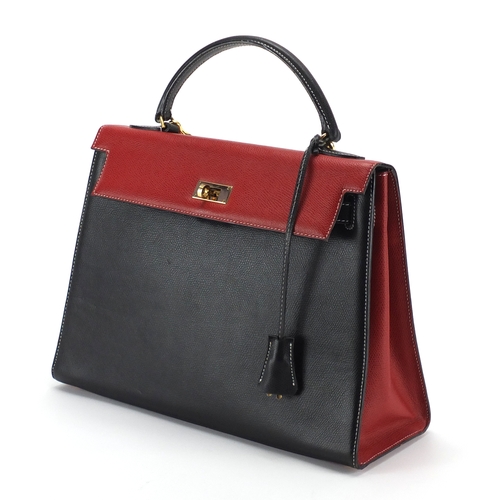 2235 - ** WITHDRAWN FROM SALE ** Hermes Kelly handbag with gilt hardware and padlock, 32cm wide