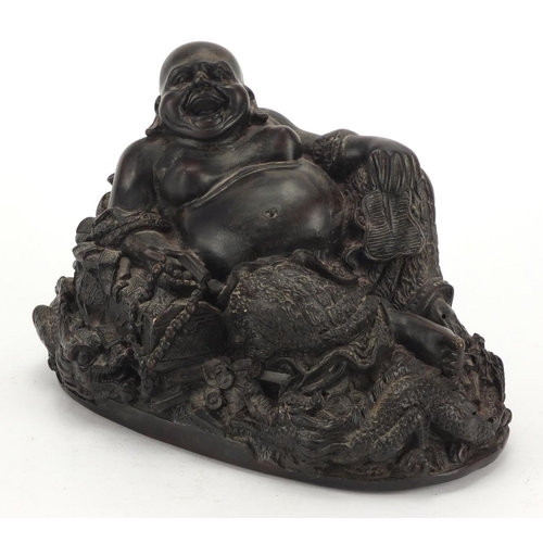 85 - Chinese figure of seated Buddha, 20.5cm wide