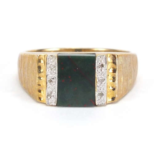 2266 - 9ct gold bloodstone and diamond signet ring, size Y, approximate weight 6.5g