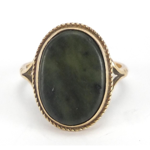 2296 - 9ct gold green stone ring, size O, approximate weight 3.7g