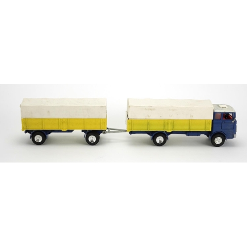 2160 - Dinky toys Mercedes Benz truck and trailer, with box No 917