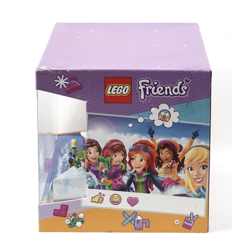 2161 - Lego Friends shop light up display boat and jeep
