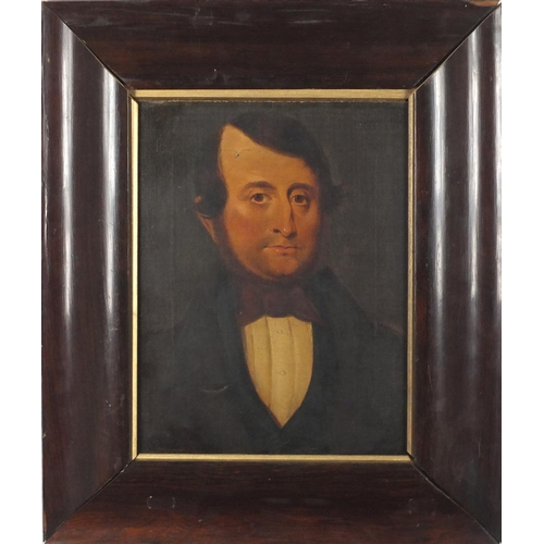 911 - Head and shoulders portrait of a gentleman, 19th century oil on wood panel, mounted and framed, 30cm... 