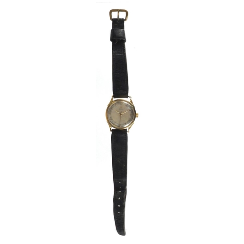 780 - Gentleman's 9ct gold Omega automatic wristwatch, 3.3cm in diameter