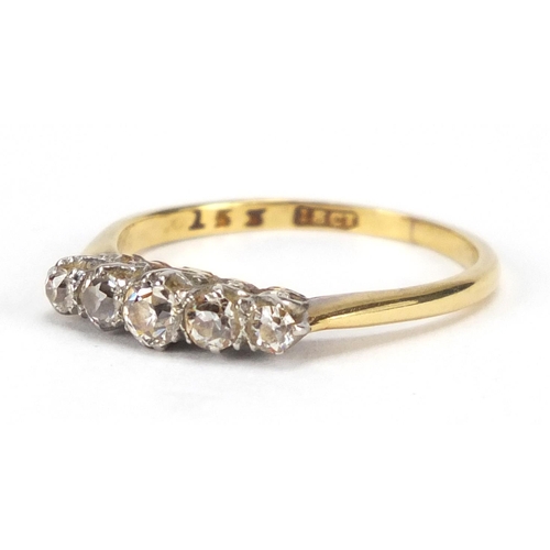723 - 18ct gold diamond five stone ring, size O, approximate weight 2.5g