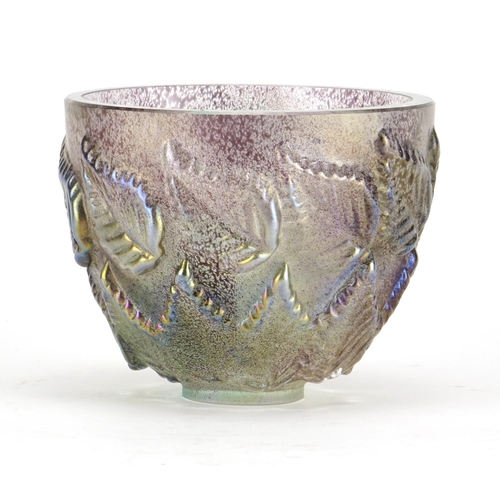 2203 - Peter Riley iridescent art glass leaf bowl, etched Peter Riley IOW No.8 1997 to the footrim, 10cm hi... 