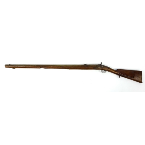 239 - 19th century percussion cap rifle, 122cm in length