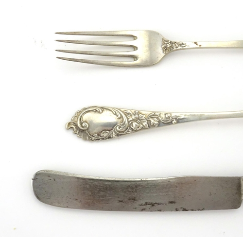 626 - German 800 grade silver knife, fork and spoon set, by R.Plappert, the knife 22cm in length, approxim... 