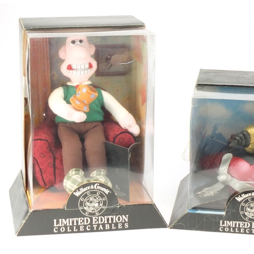 112 - Three Wallace and Gromit limited edition collectables by Aardman, all boxed