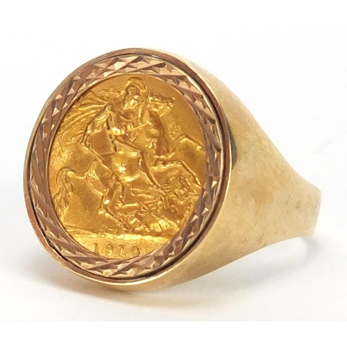681 - Edward VII 1910 gold half sovereign set in a 9ct gold ring mount, size V, approximate weight 9.0g