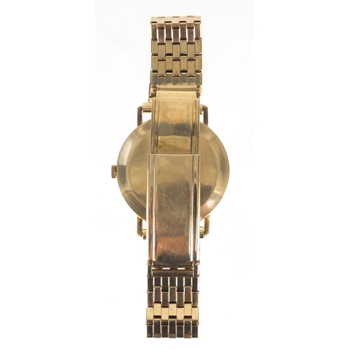 794 - Gentleman's 9ct gold Avia quartz wristwatch with date dial, 2501-2531, 3.1cm in diameter, approximat... 