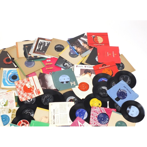 549 - 45 RPM records including The Pretenders, Paul McCartney-Rupert and Slade
