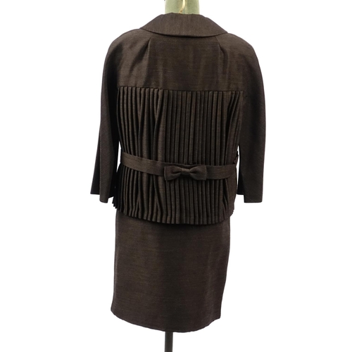 645 - Vintage Hockley skirt suit