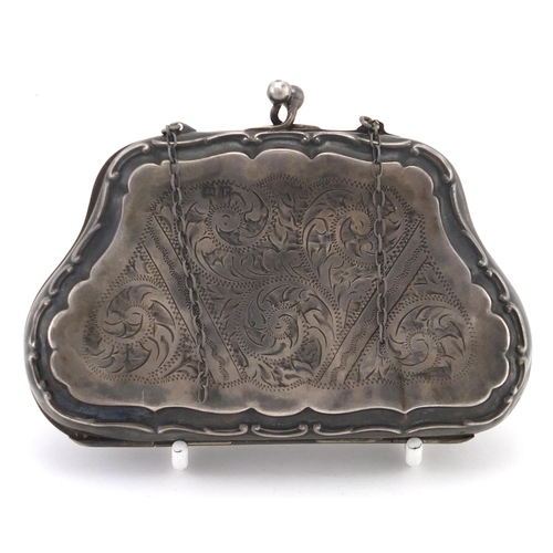 2606 - Silver coin purse with floral chased decoration and leather interior, by F D Long, Birmingham 1916, ... 
