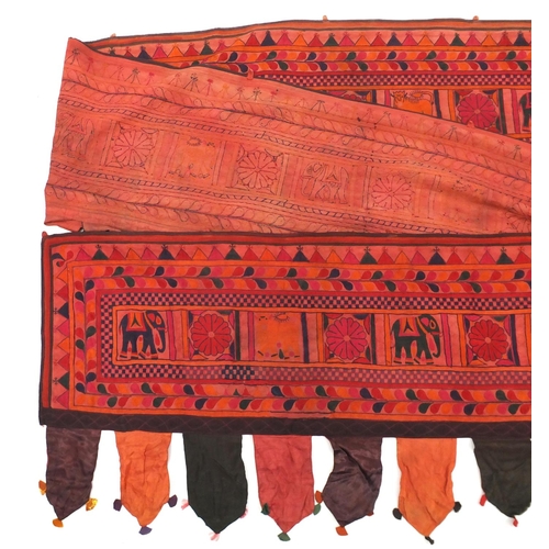 419 - Large Indian textile embroidered with elephants and cows, 510cm x 68cm