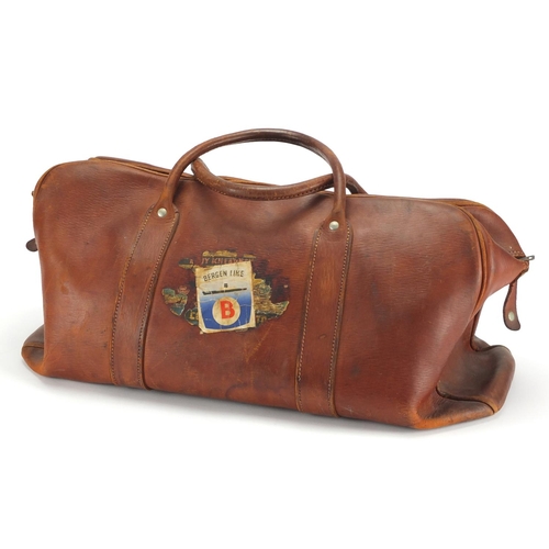 102 - Vintage brown leather Gladstone bag, 50cm wide
