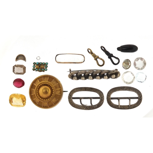 2811 - Antique and later jewellery including a Victorian silver brooch, loose semi precious stones and silv... 