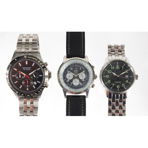 2816 - Four gentleman's chronograph wristwatches comprising Rotary Aquaspeed, Tisot, Nautica and Puslar