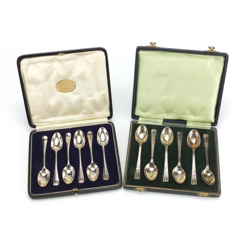 2602 - Two  sets of six silver teaspoons, Sheffield and London hallmarks, with fitted boxes, the largest 11... 