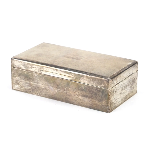 591 - Rectangular silver cigar box, the hinged lid with engine turned decoration, by Garrard & Co, London ... 