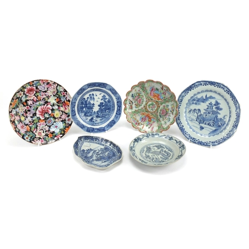 277 - Five Chinese porcelain plates and a blue and white leaf dish including a famille rose one thousand f... 