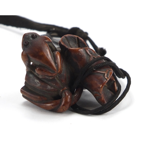 361 - Japanese silver mounted leather Sagemono with carved wooden netsuke of a frog, the pouch 28cm in len... 