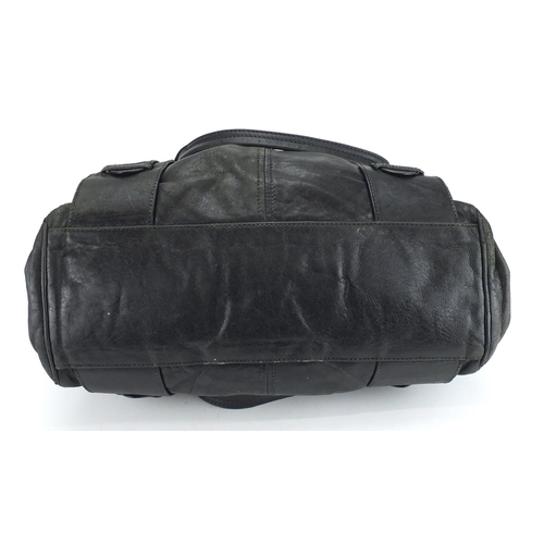 2450 - Alexander McQueen black leather handbag, 33cm wide