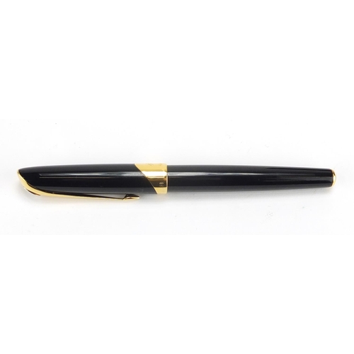 2517 - Parker Ellipse fountain pen with 18k golf nib, case and box