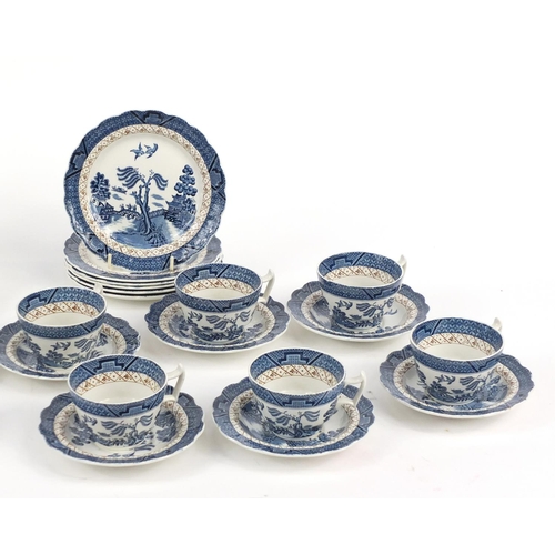 831 - Willow pattern teawares including Booth's