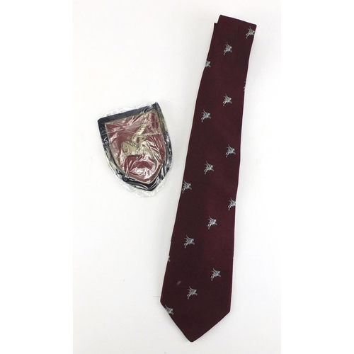 1029 - Silk Pegasus tie and cloth patch
