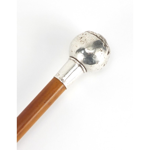 703 - Military interest Malacca swagger stick with silver pommel, hallmarked Birmingham 1917, 71cm in leng... 