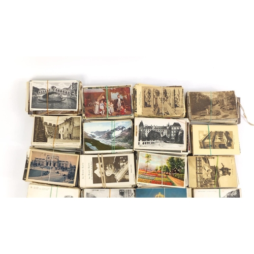 965 - Approximately 2400 topographical postcards, mostly France