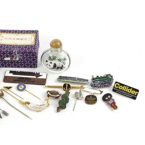 605 - Vintage objects including Golden Shred, emergency hospital service, locomotives, scarab beetles and ... 
