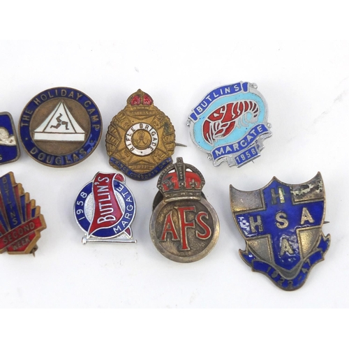 613 - Vintage enamelled badges including Butlins, AFS and Douglas The Holiday Camp