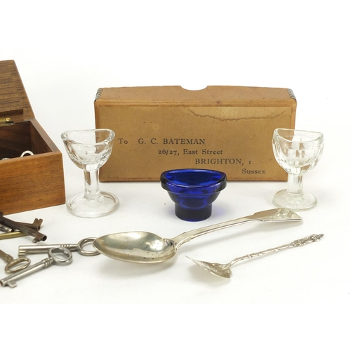 701 - Miscellaneous objects including a Georgian silver tablespoon, silver scoop and a collection of keys