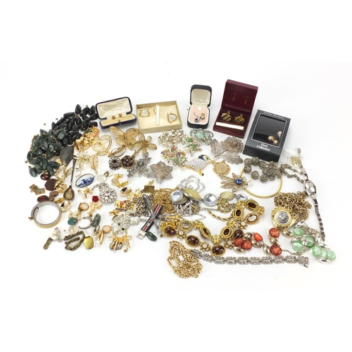 321 - Costume jewellery including silver filigree brooches, animal brooches, cufflinks, necklaces and watc... 