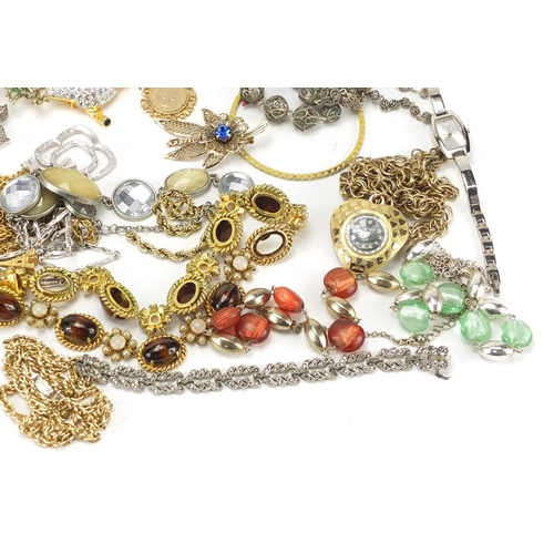 321 - Costume jewellery including silver filigree brooches, animal brooches, cufflinks, necklaces and watc... 