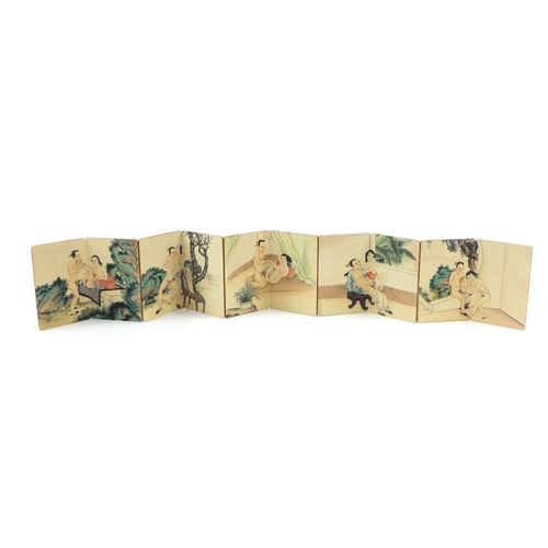 667 - Chinese folding book depicting erotic scenes